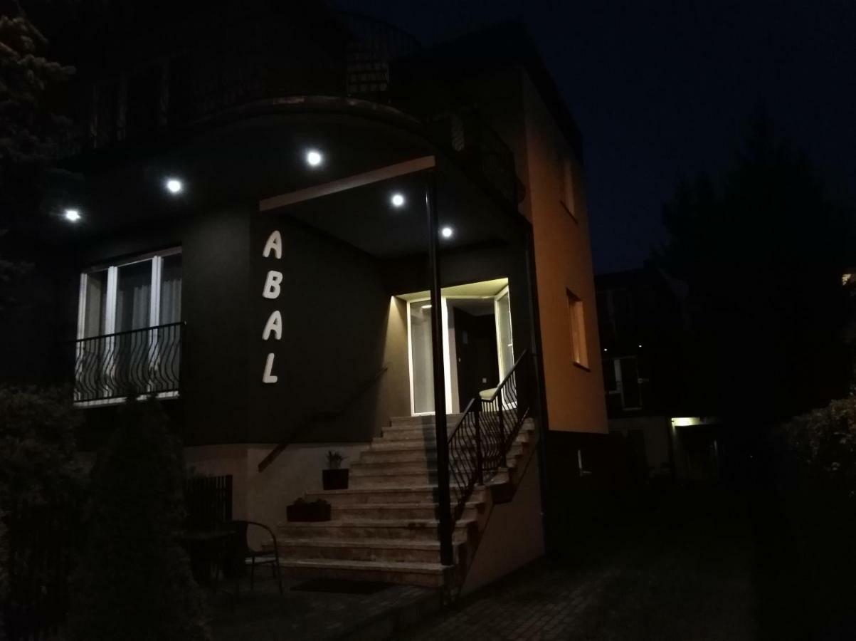 Dom Wypoczynkowy Abal Jastrzebia Gora Luaran gambar